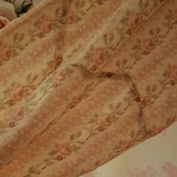 Morrison Silk Top In Frosted Petal Pink NWT - Picture 5 of 16